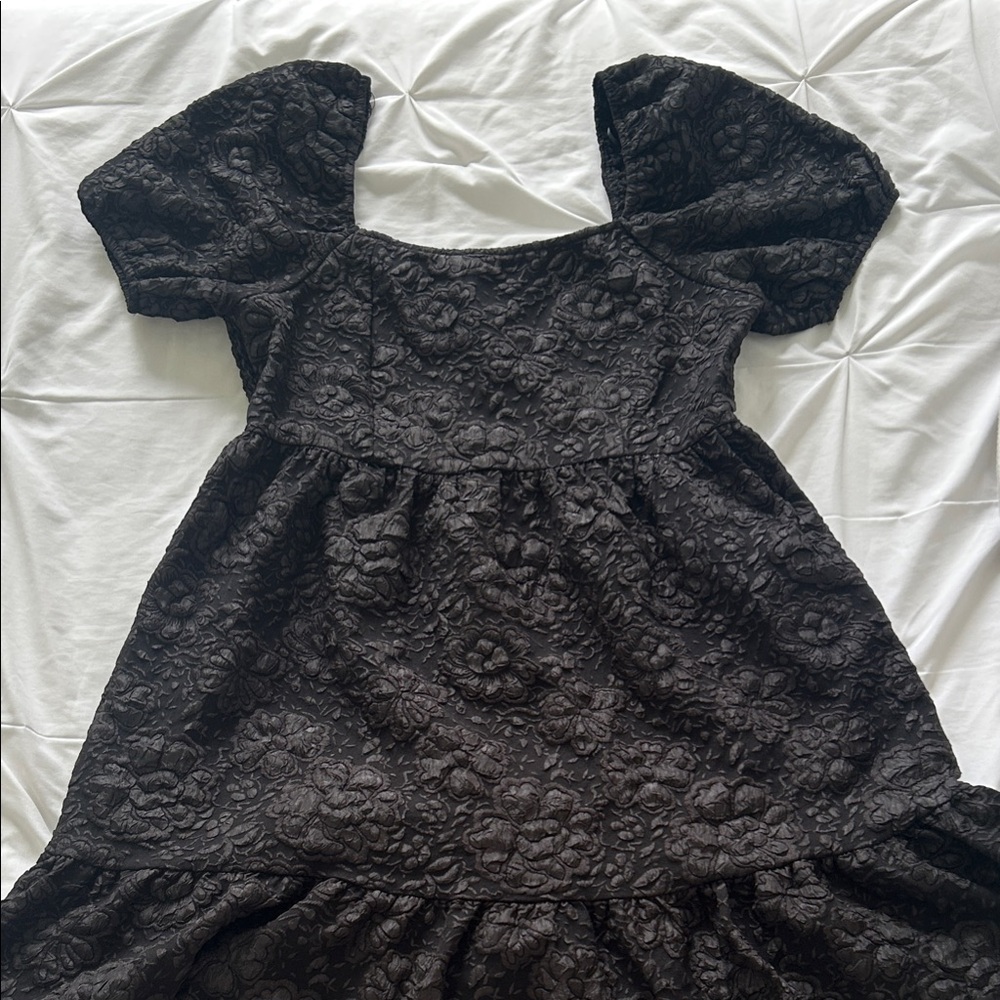 Elegant Black Dress